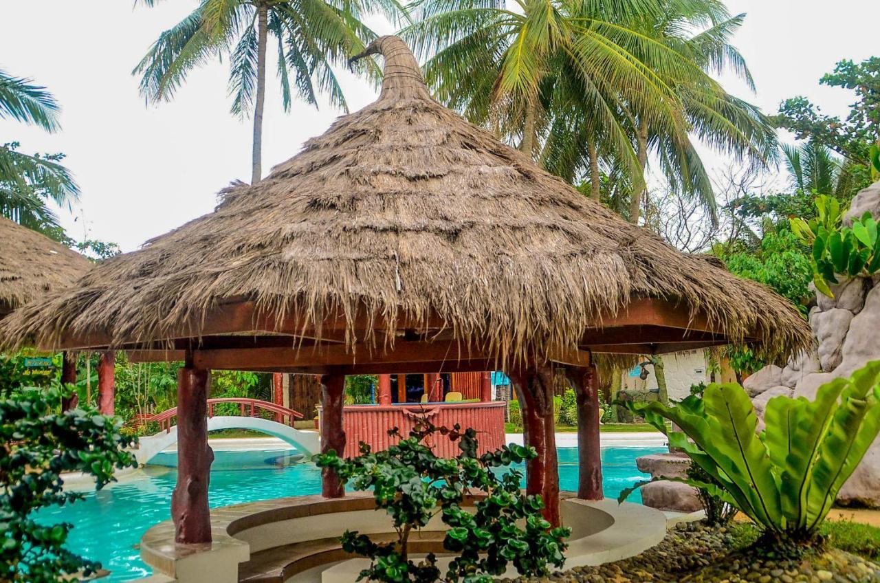 Camaya-An Paradise Beach Resort Malabugas Esterno foto