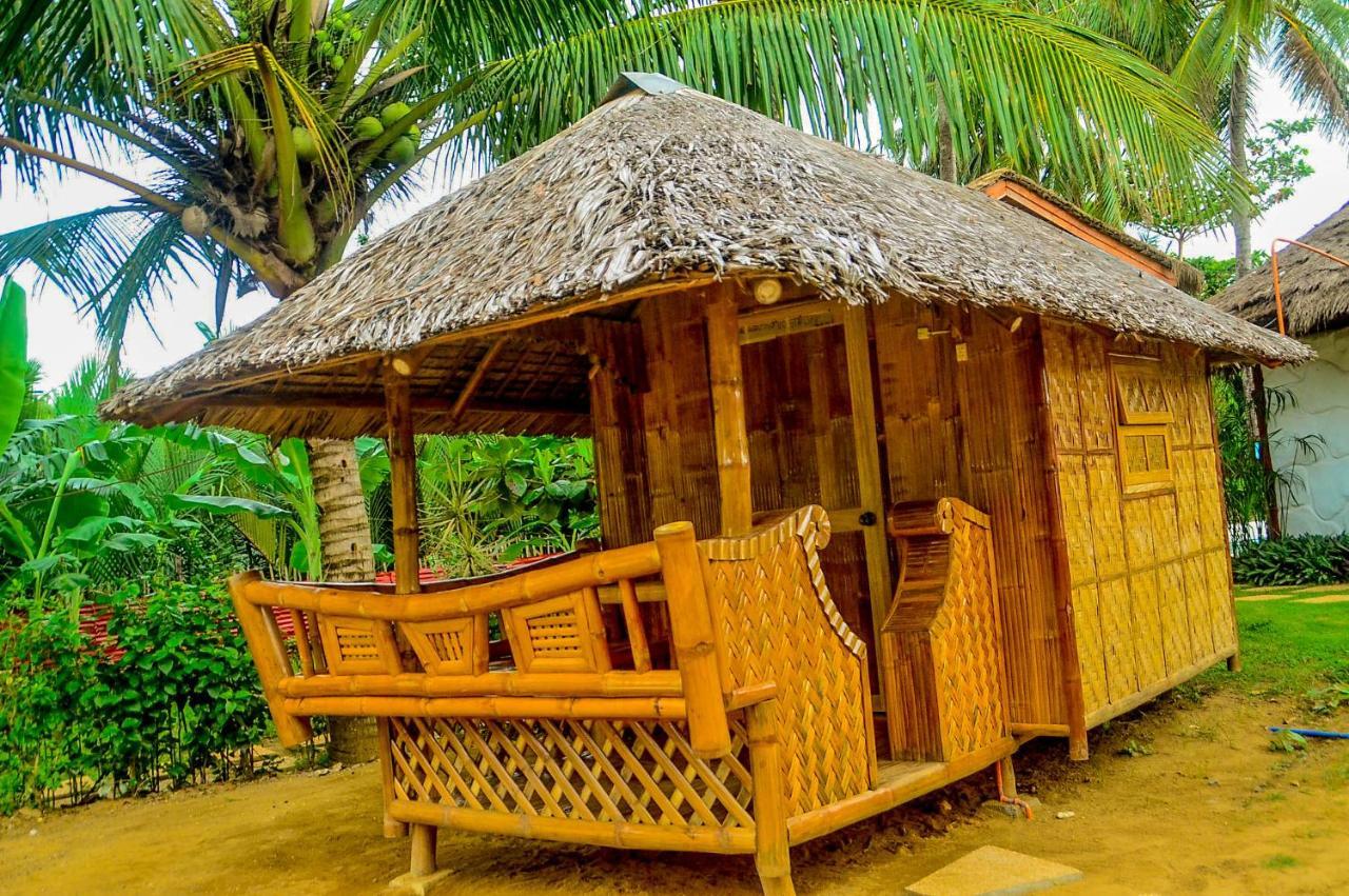 Camaya-An Paradise Beach Resort Malabugas Esterno foto
